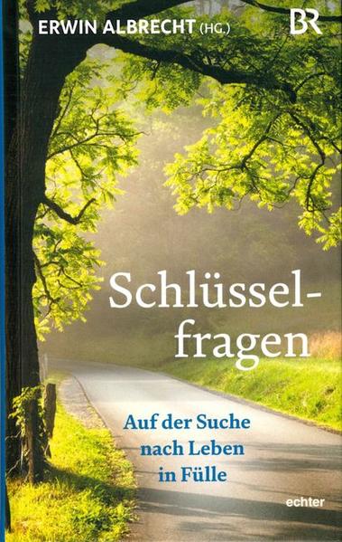 Wer bin ich? Was macht mich groß? Was hält mich klein? Was macht mich frei? Was engt mich ein? Ob das Leben an Qualität gewinnt, hängt ab von Antworten auf entscheidende Schlüsselfragen. Gläubige Frauen und Männer, Spezialisten mit viel Lebenserfahrung und Führungsqualitäten, erschließen bei ihren Gedanken in diesem Buch weiterführende und neue Weg mit überraschenden Perspektiven im Blick auf ein „Leben in Fülle“. Die Texte basieren auf Sendungen der Reihe „Zeit und Ewigkeit“ im BR Fernsehen, die sich mit dem Sinn des Lebens in all seinen Facetten befassen, und sensibilisieren für Spuren Gottes im Alltag.