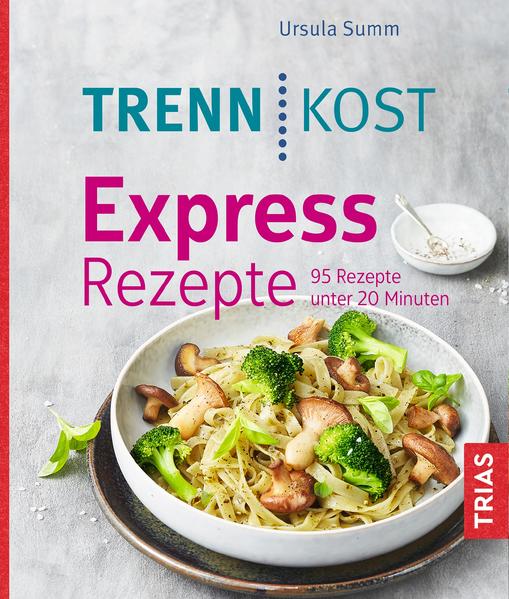 Turbo-Trennkost-Rezepte Trennkostgerecht essen ja - lange in der Küche stehen? Ein entschiedenes Nein! Muss auch nicht sein, denn hier finden Sie viele der Figur schmeichelnde Rezepte, die in 5 bis 20 Minuten dampfend und einladend auf dem Tisch stehen. Schnell und einfach: Die Erfolgsmethode der Bestseller-Autorin Ursula Summ - jetzt auch für ein kleines Zeitbudget. Abwechslung garantiert: Von herzhaft-klassisch bis exotisch-trendig - von pikant bis süß - für jedes Hüngerchen das Richtige. Praktisch: Mit fertigen Lebensmitteln, die Ihnen das Kochen leichter machen. So funktioniert Abnehmen und gesund essen auch auf die Schnelle.