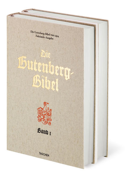 Diese Bibel beinhaltet den lateinischen Text der Vulgata. Sie wurde Mitte des 15. Jahrhunderts in Mainz veröffentlicht und war das erste bedeutende Werk abendländischer Kultur, das im Schriftsatz mit beweglichen Lettern gedruckt wurde. Der hochwertige Nachdruck der Gutenberg-Bibel stützt sich auf das vollständige Exemplar der Niedersächsischen Staats- und Universitätsbibliothek Göttingen, das einzige erhaltene Original auf Vellum-Pergament. Eines der berühmtesten und kostbarsten Bücher der Welt, das zudem Teil des UNESCO-Weltdokumentenerbes ist. Ein Begleitheft von Stephan Füssel informiert über Gutenberg und seinem transformativen Einfluss.