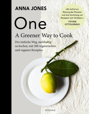 In ihrem neuen Kochbuch beschert uns die »Queen of Greens« mehr als 200 einfache und nachhaltige Gerichte, die nicht nur glücklich machen, sondern auch noch gut für unseren Planeten sind. Denn wie wir essen, kann die Welt verändern. Und das muss gar nicht kompliziert sein: Alles, was man braucht, ist ein Topf, eine Pfanne oder ein Blech. Neben vielen raffinierten vegetarischen und veganen Rezeptideen gibt Anna Jones ganz konkrete Tipps, wie man Abfall reduziert, Ressourcen schont, Reste verwertet und Plastik vermeidet. Und das mit ganz viel Freude am Genuss! Ausstattung: 4-farbig, mit ca. 140 Farbfotos, Lesebändchen