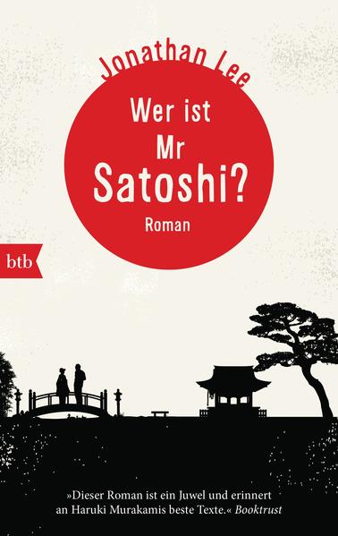 »Dieses Päckchen ist für Mr Satoshi. Wenn wir seine Adresse herausfinden.« So lauten die letzten Worte von Foss‘ Mutter, während sie liebevoll einen abgeschabten Schuhkarton mit rätselhaftem Inhalt tätschelt. Und so entschließt sich der von Panikattacken heimgesuchte Fotograf, den rästelhaften Mr Satoshi zu finden. Seine Reise führt ihn in die ebenso schrille wie geheimnisvolle Welt Japans. Bei seiner Suche entdeckt Foss, dass die Vergangenheit seiner Mutter mit einem Ereignis im Jahr 1946 verwoben ist. Aber weshalb will keiner darüber reden? Unterstützt von der Japanerin Chiyoko und einem pensionierten Sumoringer mit einer Vorliebe für Dolly Parton, deckt Foss die Lebens- und Liebeslügen seiner Eltern auf - und kommt der Frage, was im Leben wirklich zählt, ein ganzes Stück näher.