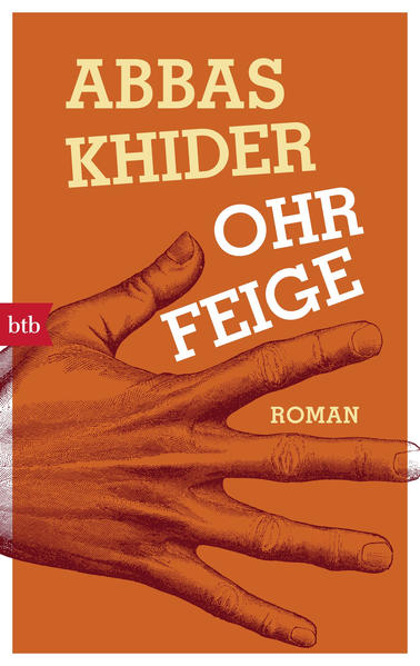 Ein Flüchtling betritt die Ausländerbehörde, um ein letztes Mal seine Sachbearbeiterin aufzusuchen. Karim Mensy ist wütend und hat nur einen Wunsch: dass ihm endlich jemand zuhört. Vor drei Jahren ist der Iraker aus dem Transporter eines Schleppers gesprungen und wähnte sich in Frankreich - er war aber in der bayrischen Provinz. Drei bizarre Jahre, in denen Karim sich eine neue Lebensgeschichte erfinden muss, durch Formulare, Gelegenheitsjobs und Asylunterkünfte kämpft, auf fragwürdige Freunde einlässt und auf abenteuerliche Liebschaften. Doch mit der Ablehnung seines Asylantrages steht Karim wieder vor dem Nichts. Abbas Khider stellt unser Selbstverständnis einer offenen Gesellschaft in Frage - stimmgewaltig, tieftraurig und voller Witz.