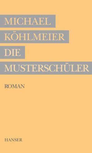 Ein beeindruckender Roman über Schule, Gewalt, Schuld und Sühne. Eine Untat, die vor fünfundzwanzig Jahren begangen wurde, wird anhand eines gnadenloses Frage- und Antwortspiels nach und nach aufgedeckt: In der Klasse eines Jungeninternats war ein Mitschüler zusammengeschlagen worden. Alle damals an der Prügelei Beteiligten werden nun befragt. Jeder der inzwischen Erwachsenen redet sich seine eigene Schuld klein. Auf beklemmende Weise wird deutlich, wie leicht das Verdrängen, Vergessen und Beschönigen fällt. Michael Köhlmeier, einer der bedeutendsten Schriftsteller aus Österreich, erzählt in die "Musterschüler" eine Schulgeschichte, die zu den bedeutendsten Mustern des Genres gehört.