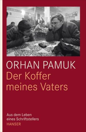 Orhan Pamuk ist ein Augenmensch. Die Bilder eines Bellini faszinieren den in der Türkei lebenden Autor ebenso wie persische Miniaturen. In dieser Sammlung von Essays staunt der Nobelpreisträger für Literatur über die alltäglichen Wunder in New York, huldigt seinen Vorbildern der Literaturgeschichte und gibt Betrachtungen zu Politik und Zeitgeschichte preis. Vielleicht am schönsten sind seine Schilderungen aus dem Alltagsleben - der Tod einer Möwe oder die kindliche Melancholie der kleinen Tochter. Pamuks Essayband ist ein ganzer Kosmos, witzig, verspielt, manchmal provozierend, eine Fundgrube für alle Leser dieses großen Autors.