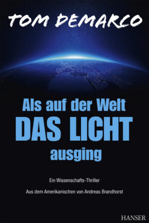 »Der Weltuntergang steht bevor, aber nicht so, wie Sie denken. Dieser Krieg jagt nicht alles in die Luft, sondern schaltet alles ab.« Atomraketen fliegen auf Großstädte zu und Sie halten den Apparat in der Hand, mit dem Sie die Explosion der Atomraketen verhindern können ... Doch für diese Rettung müssen Sie einen Preis zahlen, der katastrophale Auswirkungen hat: Drücken Sie den Knopf, kommt es zwar nicht zum nuklearen Massenmord, aber Sie vernichten weltweit die Elektrizität und somit die Lebensgrundlage der gesamten Zivilisation. Sie retten also Millionen Menschen vor dem atomaren Todeskampf, doch katapultieren Sie gleichzeitig die gesamte Welt ins dunkelste Mittelalter zurück. Wie würden Sie entscheiden? Dieses Buch handelt von einer dramatischen Entscheidung und ihren Konsequenzen. Es erzählt eine zutiefst menschliche Geschichte über Fanatismus und Vernunft, über Liebe und Verrat, und der Autor schildert sie auf eine Weise, die den Leser packt und nicht wieder loslässt. » ›Als auf der Welt das Licht ausging‹ wird schnell zu einem echten Pageturner, den man nicht mehr aus der Hand legen kann.« Tim Lister