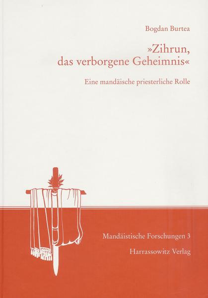 Die umfangreiche religiöse Literatur der Mandäer, der Nachkommen einer gnostischen Religionsgemeinschaft, kennt eine besondere Gattung, die an priesterliche Kreise gerichtet ist. Der mandäische Priester, Stellvertreter des Lichtreiches in der irdischen Welt, verfügt neben seinen rituellen und organisatorischen Kompetenzen über eine Kategorie esoterischer Kenntnisse, die den Eingeweihten vorbehalten sind. Die Handschrift DC 27 Zihrun Raza Kasia „Zihrun, das verborgene Geheimnis“ aus der Drower Collection in der Bodleian Library Oxford gehört zu diesem Genre von „geheimen“ Texten, in denen die priesterliche esoterische Lehre dargelegt wird. Der edierte Text wird in Transliteration wiedergegeben, Bilder der gesamten Handschrift finden sich auf der beigefügten CD. Die Übersetzung bemüht sich, möglichst originalgetreu den Sinn des mandäischen Textes wiederzugeben. Der anschließende Kommentar möchte, neben der Erörterung grammatikalischer Probleme, einen Beitrag zur Beschreibung und Auslegung der behandelten rituellen Handlungen-der Taufe (malbuta) und der Totenmesse (masiqta)-sowie zur Interpretation der Illustrationen im Rahmen der mandäischen Ikonographie leisten. Eine Wortliste lexikalisch noch nicht erschlossener mandäischer Formen, eine Bibliographie sowie ein Register der Fachtermini runden diese Arbeit ab.