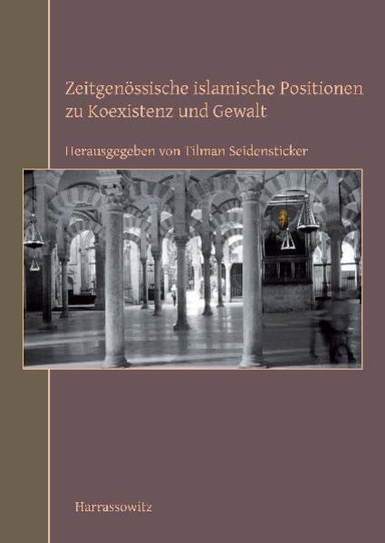 In den letzten Jahrzehnten haben militante Islamisten die Anwendung von Gewalt gegen Angehörige anderer Religionen wie auch gegen Muslime unter Hinweis auf die religiöse Tradition des Islams gerechtfertigt. Diese Argumentationen haben unter heutigen Muslimen nur begrenzten Widerhall, aber die theologische, islamrechtliche, politische und praktische Auseinandersetzung mit solchen Begründungen und den durch sie legitimierten Taten ist noch weit von einem Konsens entfernt. Der von Tilman Seidensticker herausgegebene Band geht auf die Fachkonferenz „Islamische Kontroversen zu Koexistenz und Gewalt“ zurück, die vom 18. bis 20. September 2008 am Alfried Krupp Wissenschaftskolleg Greifswald stattgefunden hat. In acht komplementären Beiträgen werden Erklärungen für die Möglichkeit bzw. Unmöglichkeit friedlicher und gleichberechtigter Koexistenz von Muslimen und Angehörigen anderer Religionen aus unterschiedlichen sich gegenseitig ergänzenden Blickwinkeln dargestellt und analysiert. Im Zentrum stehen dabei zum einen verschiedene Gewalt befürwortende bzw. sich für friedliche Koexistenz aussprechende Denker oder Gruppierungen. Zum anderen wird besonderes Augenmerk auf die verwendeten Begründungsmuster gerichtet: Wie werden Koranverse, Prophetentraditionen, Überlieferungen über die frühislamische Geschichte und Urteile mittelalterlicher muslimischer Rechtsgelehrter ausgewählt und in einen Argumentationszusammenhang gebracht? Die Diskussionen werden bis in die allerjüngste Zeit hinein nachgezeichnet.