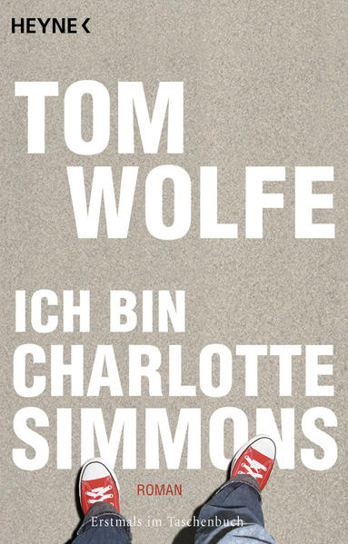 „Eine Satire voller Verve, Witz und Wut.“ Daniel Kehlmann Applaus erfüllt den Saal, als Charlotte zum Podium hochsteigt. Gerade wurde verkündet, dass sie als Erste aus ihrem 900-Seelen-Dorf ein Stipendium für die Dupont University erhält. Endlich wird das hoch begabte Mädchen in den Olymp des Wissens aufgenommen. Doch statt des ersehnten Lebens in einer Welt des Geistes findet sie sich in einem Mahlstrom aus Saufgelagen und sexuellen Ausschweifungen. ICH BIN CHARLOTTE SIMMONS ist ein brillanter Campusroman voller polemischer Spannung, Witz und Verve - und eine aktuelle Bestandsaufnahme des janusköpfigen Amerika, in dem die konservativen Kräfte gegen die liberalen antreten. „Charlotte, du bist dazu bestimmt, Großes zu tun“, prophezeit ihr die Lehrerin. Und das hübsche Mädchen vollbringt Großes: Sie schließt die Highschool in ihrem winzigen Nest in den Blue Ridge Mountains als Beste ab und erhält ein Stipendium für Dupont in Pennsylvania. Charlotte ist überglücklich, endlich darf sie in das Paradies der Gelehrsamkeit ziehen. An dieser bedeutendsten Universität des Landes wird sie erstmals auf Gleichgesinnte treffen, die wie sie die Welt zu durchdringen suchen. Doch kaum hat sie voller Idealismus ihr Studium begonnen, wird ihr klar, was an diesem Olymp des Wissens wirklich zählt: schicke Klamotten, sich bis zur Besinnungslosigkeit besaufen und natürlich Sex. In ihrer Naivität hätte Charlotte das nie für möglich gehalten, denn sie - ganz die Tochter ihrer religiösen Mutter - ist selbstverständlich noch Jungfrau. Doch schon bald umwerben sie drei Männer: ein verkopfter „Nerd“, der die Welt revolutionieren möchte