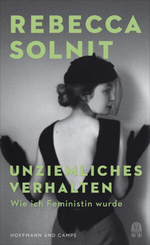 Wie sich die eigene Stimme finden lässt, wenn die Gesellschaft Schweigen befiehlt Mit diesem Buch steigt Rebecca Solnit endgültig aufs Podest zu Joan Didion und Susan Sontag: Ihre Geschichte ist die Geschichte einer jungen Frau, die ihre Stimme fand, während sie schweigen sollte. Im San Francisco der achtziger Jahre herrscht eine harsche Atmosphäre der Misogynie, Gewalt gegen Frauen ist an der Tagesordnung, wird hingenommen, nicht hinterfragt. Hier zieht eine junge Frau in ihre erste eigene Wohnung, schafft sich einen Freiraum zum Denken, Schreiben, Formulieren. Hier wird Rebecca Solnit eine andere, überwindet ihr Schweigen, die eigene Unsichtbarkeit. Vor dem Hintergrund von Punk, Gay Pride und der zweiten Welle des Feminismus wagt sie, ihre Stimme zu erheben gegen Unterdrückung und Unrecht. Sie wird zur Aktivistin, zur öffentlichen Person und zur wichtigen Intellektuellen. Unziemliches Verhalten ist ein elektrisierender Bericht über vierzig Jahre gelebten Feminismus, über Rückschläge, Meilensteine und den Triumph des eigenen Ichs.