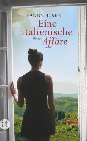 Wunderbar entspannte Familienferien sollen es werden: Rose und Daniel verbringen wie so oft zwei Wochen mit den erwachsenen Kindern in ihrem Haus in der Toskana. Als auch noch Roses beste Freundin Eve mit ihrem Mann eintrifft, scheint die Sommeridylle perfekt. Alles geht seinen friedlichen Gang, Rose freut sich auf Pasta und Rotwein auf der Terrasse, Daniel zieht ein paar Bahnen im Pool - als eine harmlose SMS auf einmal alles durcheinanderwirbelt. Die Worte »Miss you. Love you. Come back soon«, die Rose auf dem Handy ihres Mannes sieht, erschüttern ihren Glauben an ihre glückliche Ehe zutiefst. Kann es sein, dass Daniel eine Affäre hat? Bestürzt sucht Rose Rat bei Eve, aber die braucht eigentlich selbst Unterstützung, denn nicht nur ihre berufliche Zukunft, auch ihre Ehe steht auf dem Spiel. Zu allem Überfluss spitzt sich der Dauerkonflikt zwischen Daniel und den beiden Töchtern dramatisch zu. Dann geschieht das Unfassbare - und der entspannte Urlaub wird zum Alptraum. Packend und mit feinem Humor erzählt Fanny Blake wie eine Familie sich komplett neu erfinden muss und wie ihr das am Ende gelingt.