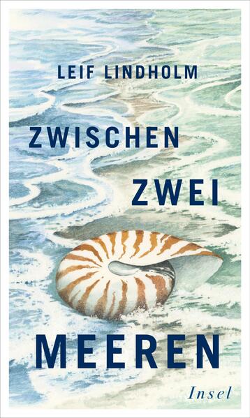 Die bewegende Geschichte einer ungewöhnlichen Freundschaft Theo reist an den Ort, wo Nord- und Ostsee sich treffen: nach Skagen, den äußersten Zipfel Dänemarks. Die Schönheit und Kraft des Meeres haben ihn seit jeher fasziniert, als Meeresbiologe waren das Meer und seine Bewohner, die er bei aufregenden Tauchgängen erforscht hat, sein Leben - bis zu einem tragischen Unfall während einer Forschungsreise, seit dem er sich nicht mehr überwinden kann, ins Wasser zu gehen. Am Strand von Skagen trifft er den zehnjährigen Ben, der dort schwimmen lernen soll, aber ebenfalls große Angst vor dem Wasser hat. Ben zeigt Theo eine Nautilusschale, ein »Perlboot«, das er am Strand gefunden hat, und das Fragen aufwirft: Wie kommt das Perlboot, wo es doch in der Südsee beheimatet ist, an die dänische Küste? Theo und Ben wollen diesem Rätsel gemeinsam auf den Grund gehen - doch dazu müsssen sie ihre Angst vor dem Wasser überwinden … Eine inspirierende Erzählung von einer ungewöhnlichen Freundschaft zweier Menschen, die sich an der Küste Dänemarks begegnen und gemeinsam ihre Angst vor dem Meer überwinden.