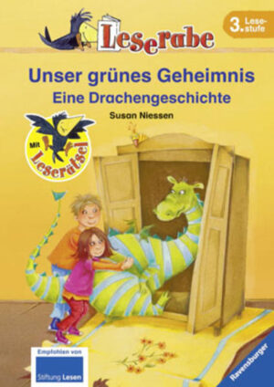 Eines Tages steht ein kleiner Drache vor Annas Tür. Viel besser als ein Meerschweinchen, findet Anna, und nimmt ihn bei sich auf. Schon bald wird er zutraulich, frisst Heu, Topfpflanzen und Teppiche und entwickelt sich ganz prächtig. Etwas zu prächtig, denn der Drache wächst und wächst und lässt sich bald nicht mehr verstecken. Und wie soll man einem ausgewachsenen Drachen unauffällig das Fliegen beibringen?