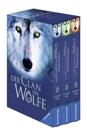 "Der Clan der Wölfe" erzählt die Geschichte von Faolan, der vom ausgestoßenen Wolfswelpen zum angesehenen Gardewolf aufsteigt. Es ist die Geschichte einer erbitterten Feindschaft zwischen Faolan und seinem Widersacher Heep, der dem Jungwolf seinen Aufstieg neidet. Doch vor allem ist es eine Geschichte über Freundschaft, Loyalität und Mut. Die ersten drei Bände der erfolgreichen Reihe als Hardcover im Schuber.