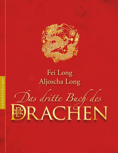 DAS ERSTE BUCH des Drachen war zu schwierig, als dass es einfältige Menschen verstehen konnten. DAS ZWEITE BUCH des Drachen war zu einfach, als dass es verständige Menschen begreifen konnten. Einfalt und Vernunft begegneten sich und es entstand DAS DRITTE BUCH DES DRACHEN. Der Meister, den sie den Drachen nannten, lebte in den waldigen Bergen, am klaren Bergsee, im Einklang mit Himmel und Erde. Oft kamen Menschen, um ihn um Rat zu fragen. Vertrauen Sie sich der Führung des Drachen an und Sie werden erfahren, mit welch heiterer Gelassenheit und Leichtigkeit Ihr Lebensweg von nun an verlaufen kann.