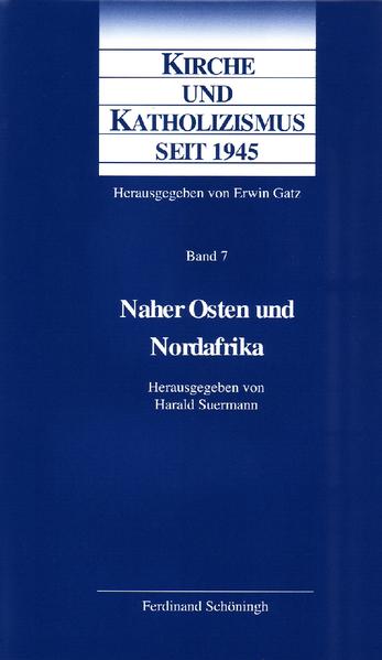 In dem vorliegenden Band wird die Entwicklung der verschiedenen katholischen Kirchen in Nahost und Nordafrika seit dem Zerfall des Osmanischen Reiches dargestellt. In den nordafrikanischen Staaten des Magrib, in denen es fast nur die katholische Kirche römischer Tradition gibt, wird besondere Aufmerksamkeit dem Übergang von der Kirche der Kolonialherren zu der Kirche in den unabhängigen Staaten gewidmet. Für die unterschiedlichen katholischen Kirchen im Nahost-koptisch-katholisch, armenisch- katholisch, syrisch-katholisch, griechisch-katholisch, chaldäisch, maronitisch und lateinisch (römisch)-gilt es, die Vielfalt der Traditionen darzustellen und in der vielfach verästelten Geschichte eine Linie zu finden. Es werden Emigration der Christen sowie das Zusammenleben und die Auseinandersetzung mit den Muslimen und Juden dargestellt. Das Verhältnis zum Staat, aber auch die innerkirchliche Entwicklung, das soziale Engagement und die Ökumene finden ihren Platz. In dem Band werden die Kirchen auf der arabischen Halbinsel beschrieben, die überwiegend von Gastarbeitern aus dem Westen und aus Asien gebildet werden.