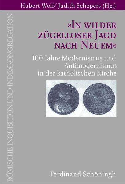 Die katholische Kirche und die 'Moderne'-ein Thema, über das sich heute genauso trefflich streiten lässt wie schon vor 100 Jahren. Damals hatte Pius X. in einem Rundumschlag alles Moderne verurteilt. Ins-besondere die Glaubenswächter der Inquisition und Indexkongregation hatten diese 'antimodernistische' Haltung zu vertreten und verurteilten Bücher über Bücher. Doch warum hielt man damals an der Römischen Kurie alles für schlimm, was mit 'modern' zu tun hatte? Warum ließ man sogar bis 1967 die katholischen Priester in einem 'Antimodernisteneid' den Irrtümern der Zeit abschwören und dem kirchlichen Lehramt unerschütterliche Unterordnung geloben? Nach einer Analyse, warum es vor gut 100 Jahren überhaupt zu einem solch erklärten Antimodernismus kommen konnte und auf welche Archive sich die Forschung heute stützen kann, werden ausgewählte Fälle vorgestellt. Für den weiteren Fortgang der Forschungen dürfte das im Anhang enthaltene Inventar sämtlicher deutscher Buchzensurfälle von 1893 bis 1922 von ausschlaggebender Bedeutung sein.