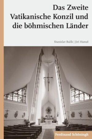 Das Zweite Vatikanische Konzil stellt eines der bedeutendsten Ereignisse sowohl der Kirchengeschichte als auch der allgemeinen Geschichte und Politik des 20. Jahrhunderts dar. Die sich daraus ergebenden politischen und gesellschaftlichen Veränderungen können kaum überschätzt werden. Wenn dies im Grunde natürlich für die Welt insgesamt gilt, trifft es insbesondere auf Länder Mitteleuropas wie die Tschechoslowakei, Polen, Ungarn usw. zu, die damals durch politische, wirtschaftliche und kulturelle Bindungen an die Sowjetunion und die marxistisch-leninistische Ideologie gebunden waren. In der Tschechoslowakei kam es zur Umsetzung der konziliaren Beschlüsse vor allem im Zusammenhang mit dem so genannten Prager Frühling Ende der sechziger Jahre und mit der Okkupation des Landes durch die Sowjetunion im Jahre 1968. Der vorliegende Band dokumentiert die Aufnahme des zweiten Vatikanischen Konzils in den tschechischen Ländern in der Zeit von den 60er Jahren des 20. Jahrhunderts bis zum Jahre 1989. Die Publikation beinhaltet eine Analyse der staatlichen und kirchlichen Politik und stellt die einzelnen Protagonisten der kirchlichen Politik und des intellektuellen Lebens vor. Es präsentiert die liturguische Reform und die Anstöße für die Konzilsideen, die neue Denkweise und die Kunst. Dem deutschsprachigen Leser kann das Buch eine interessante Einsicht in die mitteleuropäische Problematik in einer Zeit vermitteln, in der die Kirche unter dem Einfluss des kommunistischen Staates und seiner Ideologie lebte.