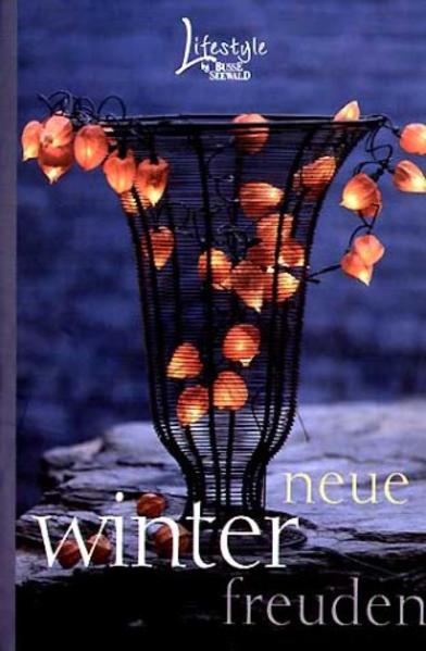 Das "interaktive" Winterbuch, mit den schönsten Seiten, die der Winter haben kann. Voller Inspiration und Ideen, mit vielen köstlichen Rezepten, schönsten Geschenken und allerlei Tipps für winterliche Ausflüge, Weihnachtsshopping, stimmungsvolle Veranstaltungen usw. usw. Mit viel Platz zum Einkleben von Fotos und für persönliche Notizen.