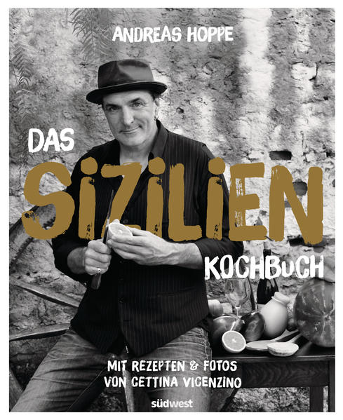 Eine kulinarische Entdeckungsreise durch Sizilien Schauspieler Andreas Hoppe, seit über 20 Jahren als Mario Kopper im „Tatort“ Ludwigshafen zu sehen, hat eines mit seiner Serienfigur mit sizilianischen Wurzeln gemeinsam: die Liebe zur einfachen, mediterranen, sizilianischen Küche. Mehr als 20 Jahre hat Andreas Hoppe davon geträumt, mit Mario Kopper in Sizilien auf Entdeckungsreise zu gehen