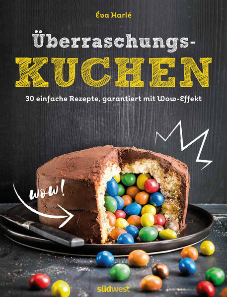 Highlights am Naschhimmel Hier kommen Kuchen und Torten, die es in sich haben: Was von außen betrachtet vielleicht wie ein normaler Kuchen aussieht, enthält im Inneren eine süße Überraschung, die beim Anschneiden offenbar wird. Ob Schokoladenkuchen mit eingebackenem Motiv, Muffins mit einem flüssigem Kern aus Himbeeren, geschichtete Crêpe-Torte oder bunter Sandkuchen mit Zebramuster - diese süßen Geheimnisse sind der Hingucker auf jeder Party und überzeugen alle Naschkatzen. Die einfachen Rezepte sind allesamt in maximal 60 Minuten zubereitet und die Überraschung auf dem Teller garantiert. Ausstattung: ca. 30 Farbfotos