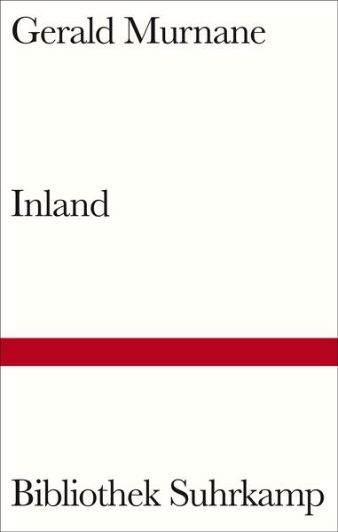 Ein Mann sitzt in seinem australischen Zimmer und ersinnt einen Autor im ungarischen Szolnok, der seinerseits Briefe an seine junge Lektorin in der Prärie South Dakotas schreibt. Dabei ist er sehr darauf bedacht, den Altersunterschied zu bagatellisieren, und er schickt ihr statt eines Autorenfotos ein Bild des Familiengrabs. Irgendwann aber scheint ihre Prärie nicht mehr von der Ödnis vor seinem Fenster unterscheidbar und sie sich auf seinen Briefseiten aufzulösen. Und überhaupt werden sie und die Geschichten aus fernen Ländern bald von schmerzhaften Kindheitserinnerungen an ein Mädchen aus der Nachbarschaft überschrieben. Gerald Murnane ist der große Solitär der englischsprachigen Literatur und Inland sein murnaneskester Roman. Ein Roman über Sehnsucht und Schuld, über das, was uns allen in die Kindheit scheint und worin noch niemand gewesen ist - Tastgesten an den beweglichen Grenzverläufen zwischen ausufernder Innenwelt und eingebildeter Außenwelt.