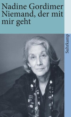 »Die Zukunft«, sagt die weiße Juristin und aktive Gegnerin der Apartheid Vera Stark zu ihrem Mann Ben, »besteht darin, die Vergangenheit rückgängig zu machen.« Sie meint es politisch und weiß, es gilt auch für ihr Leben. Sie zieht die Konsequenzen, trennt sich von ihrem Mann, verkauft das ihr durch die Scheidung zugefallene Haus und geht den dornigen Weg der Politik allein weiter.