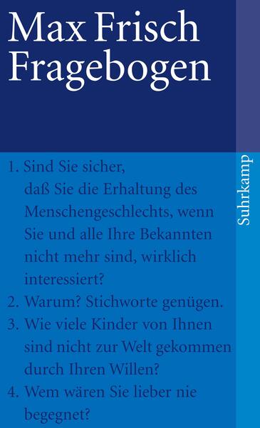 »Halten Sie sich für einen guten Freund? Sind Sie sich selber ein Freund?« Zwischen diesen beiden Fragestellungen liegen 23 Fragen zum Thema Freundschaft. Die Antworten bleiben den Leser und Leserinnen und Lesern überlassen. Dieser und zehn weitere Fragebogen umkreisen die Themen Ehe, Frauen, Hoffnung, Humor, Geld, Vatersein, Heimat, Eigentum, Tod, Erhaltung des Menschengeschlechts.