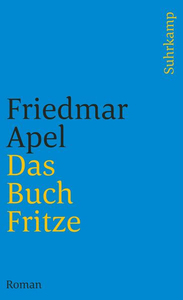 »O Gott, erlöse uns.« Das Buch Fritze: Ein trauriger Schelmenroman, eine Passionsgeschichte in zwölf Stationen, ein moderner Entwicklungsroman, bei dessen Lektüre wir nicht wissen, ob wir lachen oder weinen sollen. Fritze ist ein Mensch, der sich in der Gesellschaft nicht mit einem bürgerlichen Beruf oder einer künstlerischen Karriere zu verwirklichen sucht, sondern sein Talent in einer Reihe von dubiosen Abenteuern an die Welt wegwirft. Denn er entwickelt lieber größenwahnsinnige Phantasien und Lebensentwürfe, die allesamt zum Scheitern verurteilt sind. Im Osten aufgewachsen, kommt er noch als Kind in die junge Bundesrepublik. Seine Abenteuer im Wirtschaftswunderland ergeben eine Geschichte mißglückter Anpassung, verfehlter Glücksansprüche und verqueren Widerstands. Egal, welche Rolle er spielt, ob er manierierter Schriftsteller ist, genialer Fußballer, abgefeimter Drogenhändler oder erfolgreicher Versicherungsagent, immer nimmt er das Maul zu voll, immer wird er überheblich, immer stimmt irgendwas nicht, immer geht etwas schief. Das Buch Fritze, ein lebensphilosophischer Roman, der mit den Rätseln des Daseins genauso spielt wie mit der Wirklichkeit des schönen neuen Lebens, mit einem Wort: ein kleines Meisterwerk, witzig und melancholisch, traurig und komisch zugleich.