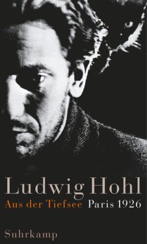 Mitternachtsgesellschaft sollte der Roman heißen, den Ludwig Hohl über das Bohèmeleben im Paris der zwanziger Jahre schreiben wollte. Träumer, Trinker, Schnorrer, verkannte Literaten, Künstler, die unterhalb der Armutsgrenze leben, sich allabendlich in immer denselben Cafés, Restaurants und Bars am Montparnasse treffen und von dort aus ihre Streifzüge in die übler beleumundeten Viertel antreten - Ludwig Hohl war als Beobachter unter ihnen. In Heften, die in seinem Nachlaß gefunden wurden, schildert er die nächtlichen Pariser Begegnungen mit klarem Blick, zuweilen auch ironisch und sarkastisch, und bekundet dabei ein außergewöhnliches Gespür für Menschliches, Zwischenmenschliches, Allzumenschliches. Ein geschlossener Roman ist nie daraus geworden. Hohls Vorsatz, beim Schreiben stets die übersicht zu behalten und Autobiographisches auszuklammern, wird bald hinweggefegt: Was ihm zustößt, überfordert ihn, sprengt sein erzählerisches Ich, verweigert sich der konventionellen Romanform. Aus der Tiefsee gibt Einblick in die Atmosphäre im Paris der zwanziger Jahre und in die Seelenlandschaft eines jungen Autors, seine unbedingte Wahrheitsliebe, seine Wünsche und ängste, seinen moralischen Rigorismus, der immer wieder Schiffbruch erleidet, und in seine besondere Auffassung von Sünde.