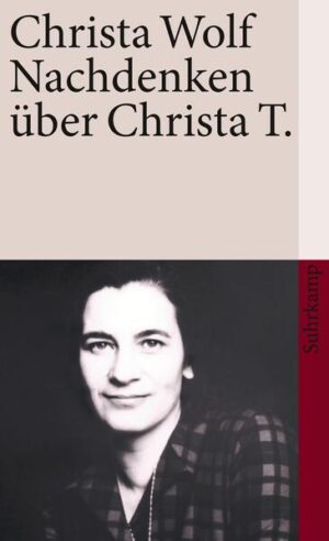 Nachdenken über Christa T. begründete den Weltruhm Christa Wolfs und gehört zu den wichtigsten Werken der deutschsprachigen Nachkriegsliteratur. Mit nur 36 Jahren stirbt Christa T. an Leukämie. Ihre ehemalige Schulkameradin und Studienfreundin erinnert sich an sie: an eine Frau, die der Forderung nach Anpassung ihre Phantasie, ihr Gewissen und vor allem ihre Sehnsucht nach Selbstverwirklichung entgegensetzt.