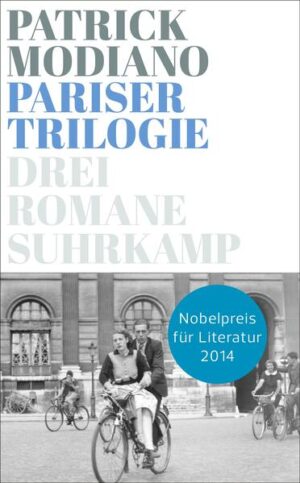 Drei Bücher hat Patrick Modiano unter dem Titel Pariser Trilogie zusammengefaßt: Abendgesellschaft, Außenbezirke und Familienstammbaum. Wie wird man zum Verräter, wie läßt es sich verhindern? Diese Fragen stellt sich ein junger Franzose, der sich, für die Gestapo arbeitend, einer Résistance-Gruppe anschließt. In einer ebenso sanften wie unnachgiebigen Erzählung nähert sich Modiano einer Vergangenheit an, die er selbst nicht erlebt hat. Mit seiner unverwechselbaren Musikalität erweckt er Worte zum Leben und überführt sie in eine fantastisch anmutende Abendgesellschaft. In den Außenbezirken, außerhalb von Paris, sucht Serge Alexandre seinen Vater. Wieder befinden wir uns in der Zeit der Besatzung. Wer ist dieser Vater? Was macht er, als Jude unter all den zwielichtigen Gestalten? Warum erkennt er seinen Sohn nicht mehr? Bis zuletzt folgt der Erzähler den Spuren seines geisterhaften Vaters. »Ich war siebzehn, und es blieb mir nichts anderes übrig, als ein französischer Schriftsteller zu werden«, schreibt Modiano im Familienstammbuch und legt uns in 14 Erzählungen seine Jugenderinnerungen vor. Autobiographisches, aber auch Imaginiertes.