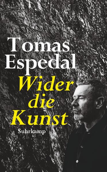 Was bleibt, wenn die Geliebten fort sind? Zwei Schicksalsschläge erschüttern das Leben des norwegischen Autors Tomas Espedal: Zuerst verstirbt seine Mutter, kurz darauf auch seine Frau Agneta. Die Verluste verlangen ihm eine neue Art zu leben ab, denn er bleibt mit seiner jüngsten Tochter allein zurück. Trost kann er dem Mädchen nicht spenden, der verzweifelte Versuch, die Mutter zu ersetzen, beraubt das Kind des Vaters. Espedal beginnt Halt zu suchen in der Erkundung seiner Familiengeschichte. Woraus, fragt er, erwächst eine Familie, was bedeuten Liebe und Verrat, was Mutterschaft und Vatersein? Selten verweben sich in der Literatur Schreiben und Leben derart eng und unausweichlich wie in den Büchern Tomas Espedals. Der Kosmos seines Lebens, den er vor dem Leser ohne Schonung entfaltet, entwickelt ungeheure Sogkraft. Unbedingt und mit Haut und Haar möchte man eintauchen in seine Welt und sich erfrischen an der Klarheit und Aufrichtigkeit seiner Sprache.