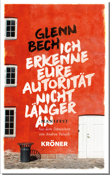 Wie kann es sein, dass Kunstschaffende sich in ihrer zur Schau gestellten Queerness sonnen, während sich Schwule andernorts nachts kaum aus dem Haus trauen dürfen - und keinen juckt’s? Wie kann es sein, dass Reiche immer reicher werden, die gebildete Großstadtelite sich in ihrem Elfenbeinturm einkastelt, während andere froh sein müssen, sich überhaupt nur die weiterführende Schule leisten zu können? Und wie vor allem kann es sein, dass die aufgeklärten Menschen in unseren westlichen Gesellschaften das alles gar nicht bemerken oder mit einer paternalisierenden Sonderbehandlung gar noch fördern? Glenn Bech, Jahrgang 1991, praktizierender Psychologe, Provinzschwuler, Mobbingopfer, aus einer Familie, von der sich die braven Bürgerinnen und Bürger im Flugzeug schaudernd abwenden, wie er selbst sagt, legt den Finger in die Wunde unserer westlichen, heterosexuellen, erfolgsverwöhnten Überheblichkeit - und zwar so, dass es schmerzt. In seiner direkten, poetischen Prosa arbeitet er sich ab an Identität und Identitäten, an der Klassengesellschaft, sozialer Gewalt, an der systematischen Diffamierung und Diskriminierung von Homosexuellen, heute, mitten in Westeuropa. Auf der anderen Seite der selbstgerechte Wohlstandsbürger, der keine Ahnung hat, wie privilegiert er eigentlich ist und entsprechend blind ist für die andere Seite. Die Essenz: »wenn etwas leicht ist für dich/ ist das schön für dich«. Sehr subjektiv, schonungslos offen, selbstentblößend, voller Wut, down to earth, bitter, provozierend, berührend - und immer auf den Punkt. Glenn Bech, in Dänemark ein regelrechter Star, hat die Sprache und den Nerv derer getroffen, die sich vergessen und verraten fühlen von Politik und Gesellschaft, der Abgehängten, Ausgegrenzten - und damit auch Leser und Leserinnen und Leser erreicht, die mit Ich erkenne eure Autorität nicht länger an zum ersten Mal überhaupt freiwillig ein Buch in der Hand halten.