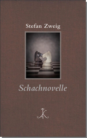 Viel beschäftigt! - Weiß Gott, das kann man wohl sagen, daß ich mich mit Schach viel beschäftigt habe. Aber das geschah unter ganz besonderen, ja völlig einmaligen Umständen. Es war dies eine ziemlich komplizierte Geschichte, und sie könnte allenfalls als kleiner Beitrag gelten zu unserer lieblichen großen Zeit. Wenn Sie eine halbe Stunde Geduld haben … Zweigs Meisterwerk, das viel mehr ist als eine Schachnovelle. Ein Psychogramm zweier Gegner, die verschiedener nicht sein könnten, und ein eindringliches Porträt eines Gefangenen in der Isolation, für den das königliche Spiel zum Spiel des Lebens wird. Die erlesene Ausgabe würdigt den berühmten Text