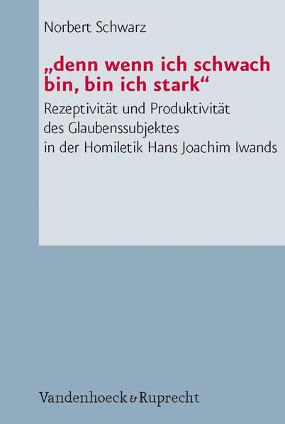 »Predigt ist Gottes Wort, durch das er selbst zu uns redet.«-Mit diesem Grundsatz hat Hans Joachim Iwand (1899-1960) die Homiletik seiner Zeit nachhaltig geprägt. Die Erwartung einer die Predigtarbeit steuernden Selbstwirksamkeit des Wortes war für ihn der entscheidende Bestimmungsgrund von Verkündigung. Ist dieser Anspruch haltbar angesichts der Tatsache, dass jede Predigt ein Produkt menschlicher Rede ist? Oder wird damit nicht die Subjektivität von Prediger und Predigthörern notwendigerweise übergangen?Norbert Schwarz untersucht den inneren Verweisungszusammenhang von Predigttheorie und -praxis bei Hans Joachim Iwand. Iwands Homiletik liegt ein differenziertes systematisch-theologisches Konzept von Subjektivität zu Grunde, das es erlaubt, empirische und theologische Bestimmungsgründe in der Predigt aufeinander zu beziehen. Anhand seiner Vorlesung zur Homiletik aus dem Jahre 1937 wird gezeigt, wie Iwand von seinen Voraussetzungen her die Predigtarbeit als ein methodisch geleitetes Handeln zu verstehen gibt. Schließlich unterzieht Schwarz die Predigten Iwands erstmals ausführlichen rhetorischen Analysen. Dabei wird deutlich, dass dieser Theologe nicht nur einen eigenen Typus rhetorischer Predigtgestaltung hervorgebracht hat, sondern sich an vielen Stellen überraschend anschlussfähig erweist an gegenwärtige Reflexionsperspektiven.