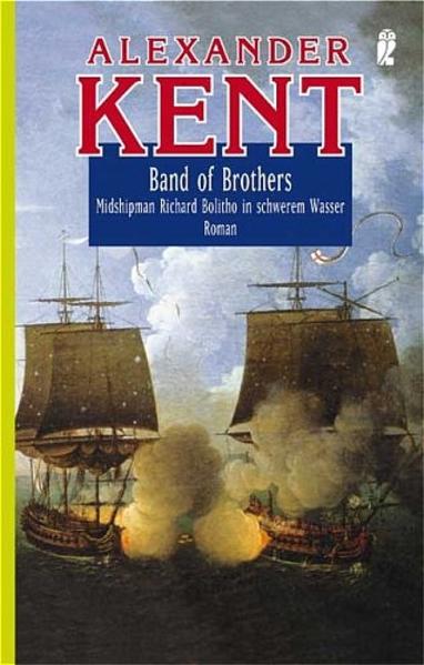 Der neue Richard-Bolitho-Roman aus der weltweit erfolgreichsten marinehistorischen Bestsellerreihe. Als deutsche Erstausgabe wiederum exklusiv bei Ullstein. Mit seinem neuesten Roman kehrt Alexander Kent nochmals mit einem dritten Band - nach Die Feuertaufe und Strandwölfe - zurück in die abenteuerlich wild bewegte Zeit des jungen Richard Bolitho als Midshipman und seines besten Freundes Martyn Dancer. Trotz ihrer so ganz und gar unterschiedlichen Herkunft halten die beiden seit den ersten Tagen ihres harten gemeinsamen Dienstbeginns an Bord der Gorgon zusammen wie Pech und Schwefel, stehen einander nahe, als seien sie Brüder. Doch dramatische Ereignisse drohen nun, diese Beziehung in die Brüche gehen zu lassen?