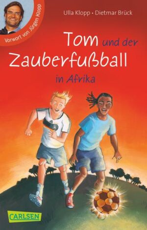 Der 11- jährige Tom spielt seit kurzem für den FSV Mainz 05. Und ausgerechnet jetzt erfährt er, dass das Dorf seines afrikanischen Freundes Mucawe abgerissen werden soll, um Platz für ein Hotel zu machen! Sofort versammeln sich die Zauberfußballer, um Mucawe zu helfen. Bald hängt das Schicksal des Dorfes von ihnen ab. Und vom Zauberfußball...