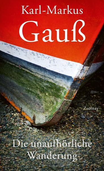 Karl-Markus Gauß ist „Spezialist fürs Entlegene“ (NZZ). Nach „Abenteuerliche Reise durch mein Zimmer“ erzählt er nun feinfühlige Geschichten von besonderen Orten und Menschen in Europa Was man immer schon von Karl-Markus Gauß lesen wollte: Ob er über einen muslimischen Sommelier im albanischen Berat berichtet oder die verblüffende Geschichte des größten Truppenübungsplatzes Mitteleuropas erzählt, ob er den Reichtum der europäischen Sprachen preist oder die sensationshungrigen Gaffer von heute mit den Besuchern der Gladiatorenkämpfe von einst kurzschließt, immer folgen wir den Spuren eines feinfühligen Flaneurs, der aus Einzelheiten ein welthaltiges Ganzes formt. In seinem neuen Buch besticht der „Spezialist fürs Entlegene“ (NZZ) als eigensinniger Aufklärer, als Meister vieler Genres und eleganter Stilist.