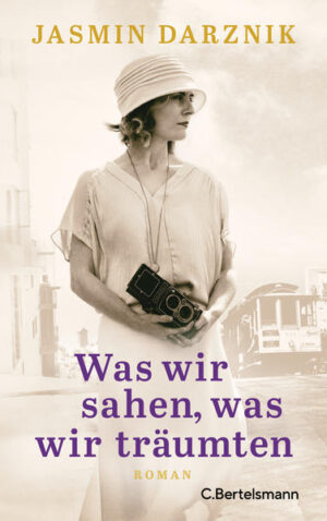 Eine junge Frau taucht ein in die schillernde Welt der Bohème im San Francisco der 1920er Jahre - und wird zu einer der bedeutendsten Fotografinnen der Welt … San Francisco 1918: Die junge Dorothea Lange kommt gerade aus New York - im Gepäck ihre Kamera, große Hoffnungen und der Traum, sich als Fotografin einen Namen zu machen. Als sie kurz nach ihrer Ankunft ausgeraubt wird, findet sie unerwartet Hilfe in Caroline Lee, einer temperamentvollen jungen Frau mit asiatischen Wurzeln. Ihre neue Freundin führt sie ein in die schillernde Kunstszene San Franciscos. Carolines Warnungen zum Trotz heiratet sie den brillanten, aber psychisch labilen Maler Maynard Dixon. Die Ehe endete in einem Desaster. Und ein rassistischer Angriff auf ihre Freundin Caroline öffnet Dorothea die Augen für die Realität außerhalb der Künstlerkreise. Mit ihrem unvergleichlichem Gespür für die Kamera gelingt es ihr, diese Missstände festzuhalten und darauf aufmerksam zu machen. Bild für Bild entdeckt Dorothea ihre Bestimmung und wird zu der Künstlerin, deren ikonische Fotografien eine ganze Nation bewegten. »Ein kraftvoller Roman über eine Frau, die sich über Konventionen hinwegsetzt, um ihrer Leidenschaft zu folgen.« Kirkus Review