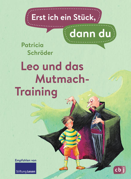 Die erfolgreiche Kinderbuchreihe mit bewährtem Konzept für das gemeinsame Lesenlernen und üben Um vor den großen Jungs nicht als Feigling dazustehen, tut Leo, was ihm im Traum nie eingefallen wäre: Ganz allein fährt er Geisterbahn und stößt dabei nicht nur auf kopflose Geister und kettenrasselnde Gespenster, sondern auch auf eine Einbrecherbande und ihr Diebesgut! Im Handumdrehen wird aus Leos Mutprobe ein Mutmach- Training, und als er mit einem schlauen Plan die Diebe hinter Schloss und Riegel bringt, kommt er als unerschrockener Held ganz groß raus. Wenn das Lesen für Leseanfänger noch mühsam ist, heißt es in vielen Familien: »Lass uns gemeinsam lesen. Erst ich ein Stück, dann du. Wir wechseln uns ab.« Deswegen ist unsere beliebte Erstleser- Reihe »Erst ich ein Stück, dann du« speziell für das gemeinsame Lesen konzipiert: * Leseabschnitte für die erfahrenen Vorleser*innen und die Leseanfänger*innen wechseln sich ab * längere Passagen für Vorleser*innen in kleiner Schrift * kurze Texte für Leseanfänger*innen in Fibelschrift So macht gemeinsames Lesenlernen Spaß! Ausstattung: Mit fbg. Illustrationen