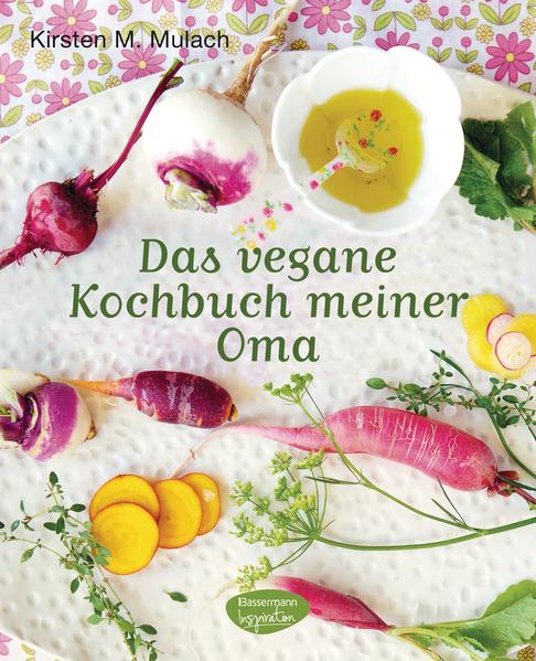 Natürlich gut! Als Kirsten Mulach, die schon seit vielen Jahren vegan lebt, beim Verkauf des alten Familienhauses auf dem Dachboden das Kochbuch ihrer Oma fand, hielt sie einen Schatz in den Händen. Überrascht stellte sie fest, dass viele Gerichte darin vegan waren. Sie kochte die Speisen nach und entdeckte eine neue vegane Wirklichkeit: ohne Soja und Seitan, ohne Ersatz- und Fakeprodukte, ohne fettreiche, übersüßte oder importierte Fertigprodukte. Stattdessen wird genommen, was Feld und Garten zu bieten haben. Frisch verarbeitet entstehen so Gerichte, die unvergleichlich gut und dabei ganz einfach zuzubereiten sind. Mit Omas Kochbuch kam Kirsten Mulach wieder zurück zum puren, echten Geschmack und zu mehr Vitalität.