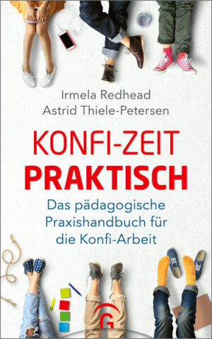 Pädagogische Sicherheit in der Konfi-Arbeit Soll die Konfi-Zeit nachhaltig sein, braucht sie gute Pädagogik. Wer eine Gruppe von Jugendlichen anleitet, sollte nicht nur über theologische Kompetenz, sondern auch über pädagogische Fähigkeiten und didaktische Möglichkeiten verfügen. Welche Gruppenphasen gibt es, wie plane ich eine Konfi-Einheit, wie wechsele ich meine Methoden sinnvoll ab, wie bringe ich Konfis in vertiefenden Gesprächen zu eigenen Gedanken? Dieses pädagogische Praxishandbuch bietet allen, die hauptamtlich Konfi-Zeit verantworten, grundlegende Informationen zu didaktischen Grundlagen und Chancen für die Konfi-Arbeit, zur Lebenssituation von Konfis, zur Arbeit im Team, zu Gruppenpädagogik, Kommunikation und Jugend-Spiritualität. Im praktisch-methodischen Teil werden konkrete Elemente für die Gestaltung von Konfi-Einheiten ausgeführt: Planung und Vorbereitung, Spiele und kreative Methoden, Moderation, Gesprächsführung, Präsentation und Auswertung sowie Tipps zu Gottesdienst und Andachten mit Jugendlichen. Hinweise zu Werbung, Eltern-Kontakten, Organisation sowie rechtliche Grundlagen runden diesen pädagogischen Leitfaden der Konfi-Arbeit ab. Ein Ratgeber zu allen praktischen Fragen der pädagogischen Arbeit mit Konfis Füllt eine Lücke in der Literatur zur Konfi-Arbeit Umfassend, klar und präzise strukturiert