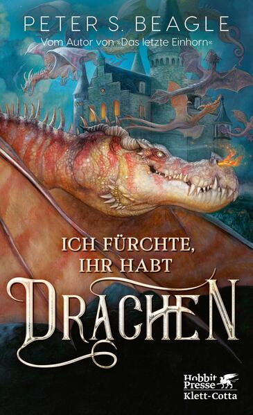 »Was ihn persönlich anging, ersehnte sich Reginald Abenteuer in etwa so sehr wie ein drittes Nasenloch.« Von Peter S. Beagle, dem berühmten Autor von »Das letzte Einhorn« kommt ein neuer Roman voll überwältigender phantastischer Einfälle und Witz. Seine liebenswerten Protagonisten, Drachenjäger, Prinzessinnen, Könige, Diener und Zauberer begegnen ihren je eigenen Schicksalen, gerade so, wie es nur große Fantasy zu erzählen vermag. Im Königreich Bellemontagne stehen die Zeichen auf Hochzeit. König Antoine und Königin Helène streben eine Vermählung ihrer Tochter Cerise mit dem leichtsinnigen Kronprinzen des Nachbarreiches an. Es gibt nur ein kleines Problem: Im Schloss herrscht eine schlimme Drachenplage. Überall Drachen, von dem kleinen Ungeziefer bis hin zu schlosszerstörenden Monstern. Sie sind Schädlinge und Plagegeister. Robert, der den Beruf des Drachenfängers und -vernichters erlernt hat, fühlt eine seltsame Verbindung zu ihnen. Doch sein Traum, Diener eines Prinzen zu werden, wird auf die Probe gestellt, als der Luftikus-Prinz ihn anheuert, um auf richtig große, ehrenvolle Drachenjagd zu gehen. Aber vielleicht verspricht die Gunst einer Prinzessin ein noch schöneres Leben als alles andere ...