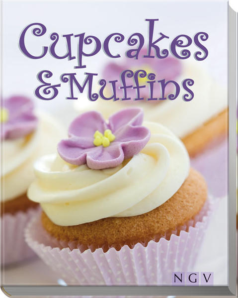 Himmlische Minikuchen. Cupcakes, die verfeinerten Verwandten der bei uns seit langem beliebten Muffins, stehen für himmlischen Genuss im Kleinformat! In diesem liebevoll gestalteten Backbuch mit exklusiver Ausstattung haben wir die schönsten Cupcake- und Muffin-Rezepte für die Party, die Kaffeetafel oder einfach für zwischendurch zusammengetragen. Ob fruchtig-frisch oder locker-leicht, schokoladig, nussig, gefüllt oder beschwipst – die kleinen Kuchen machen einfach Riesenspaß und passen zu jeder Gelegenheit. Entdecken Sie die Vielfalt der unwiderstehlichen Trendtörtchen und lassen Sie sich von den bunten Mini-Kuchen verzaubern