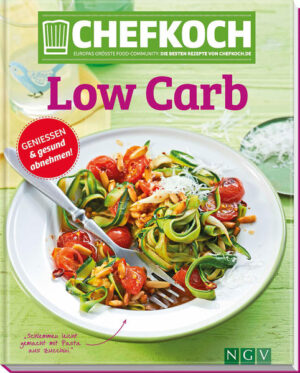 Gesund abnehmen und genießen - Rund 70 Low-Carb-Rezepte zum erfolgreichen Abnehmen auch ohne Diät - Figurfreundliche Salate, Suppen, Snacks, Hauptgerichte, Beilagen, Desserts, mit wenig Kohlenhydraten, reich an Eiweiß und gesunden Nährstoffen - Ausgewiesene Nährwerte bei jedem Rezept - Alle Rezepte vielfach getestet und von Nutzern der CHEFKOCH-Website bewertet Mit Leichtigkeit zum Wunschgewicht - das geht jetzt auch mit Chefkoch. In diesem Buch haben wir leckere Rezepte zum Thema Low Carb für Sie zusammengestellt. Alle Rezepte sind alltagstauglich und leicht nachzukochen. Sie stammen von den Usern der Plattform Chefkoch.de und aus dem gleichnamigen Magazin und wurden für dieses Buch vom Chefkoch-Team geprüft, nachgekocht und neu fotografiert. So können Sie Ihre Ernährung spielend umstellen und erfolgreich abnehmen. Genießen Sie Austernpilze auf Rucola, Spargel-Erdbeer-Salat, Kokoshühnersuppe oder Zucchini-Joghurt-Suppe. Für den Hunger zwischendurch stehen gefüllter Büffelmozzarella und Lachs-Rührei auf der Karte. Unsere Hauptgerichte wie Paprika-Hähnchen, Gemüse-Frittata oder Zwiebelrostbraten lassen keine Wünsche offen. Und auch bei Low Carb werden mit Kokos-Panna-cotta und Zitronen-Frozen-Yogurt süße Träume wahr. Genießen mit Chefkoch - aber bitte figurfreundlich!