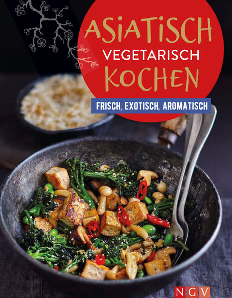 Asiatisch Vegetarisch Kochen: Frische, Exotische & Aromatische Vegane Asia-Küche mit Tollen Rezepten aus China, Japan, Thailand, Vietnam & Indonesien • Asiatisch vegetarisch kochen: Entdecken Sie die Vielfalt der vegetarischen Asia-Küche mit leckeren und gesunden Gerichten für jeden Geschmack. • Exotische Rezepte: Lassen Sie sich von den Geschmäckern der asiatischen Länder inspirieren, wie Indonesien, China, Thailand, Japan und Vietnam vegetarisch. • Aromatisch kochen: Erleben Sie die aromatischen Geschmacksrichtungen der asiatischen Küche mit köstlichen Currys, Nudelpfannen, Frühlingsrollen und mehr. • Veggie Gerichte: Genießen Sie vegane Streetfood, asiatische Nudelpfannen, Mango Sticky Rice und viele weitere köstliche veggie Gerichte für eine abwechslungsreiche Ernährung. • Einfach zubereiten: Mit detaillierten Anleitungen und Farbfotos für jedes Rezept gelingt jedes Gericht im Handumdrehen – so macht Kochen Spaß! Tauche ein in die abwechslungsreiche asiatische Küche und lass dich inspirieren. Mit tollen vegetarischen Gerichten aus China Indonesien Thailand Japan oder Vietnam wird asiatisch vegetarisch kochen zum Erlebnis. Jedes Rezept ist mit einem ansprechenden Farbfoto illustriert und einfach nachzukochen. Schluss mit dem Lieferdienst – diese Rezepte machen Lust aufs Nachkochen! Ob knuspriges Streetfood, köstliche Suppen, schnelle Nudelpfannen, raffinierte Currys, feines Fingerfood oder Süßes zum Schluss – alles kommt frisch und gesund daher und lässt sich ganz einfach zubereiten. Gratis dazu gibt es eine Reise in die Länderküchen Asiens. Indonesische Bratnudeln, chinesische Frühlingsrollen, grünes Thai-Curry, japanisches Tofu-Katsu-Curry oder Mango Sticky Rice: Lass dich von den Fotos inspirieren und finde viele neue Lieblingsgerichte!