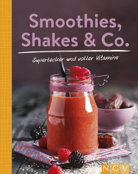 Mix it up! • Frische und fruchtige Smoothie Rezepte: Entdecken Sie leckere und gesunde Getränke, die Ihren Gaumen mit Beeren, Ananas, Banane, Gurke & Co verwöhnen. • Green Smoothies & Gemüse Smoothies: Profitieren Sie von der Kraft der Natur und gönnen Sie sich vitaminreiche, grüne Getränke für mehr Energie und Wohlbefinden. • Vielfältige Shakes Rezepte: Von Obst Shakes bis Milchshakes – genießen Sie köstliche Variationen aus frischen Säften, Eiscreme, Sirup und weiteren Smoothie Zutaten. • Praktische Schritt-für-Schritt Anleitung: Folgen Sie den leicht verständlichen Rezepten mit brillanten Farbfotos und zaubern Sie im Handumdrehen erfrischende Getränkekreationen. • Mixer Tipps & Getränke Dekoration: Erfahren Sie wertvolle Ratschläge zum Mixerkauf und kreative Dekorationsvorschläge, um Ihre Drinks zum echten Hingucker zu machen. Smoothies, Shakes & Co. – Ihr Weg zu fruchtigem, cremigem und vitaminreichem Genuss! Dieses must-have Kochbuch ist perfekt für alle, die frische, fruchtige und gesunde Getränke lieben. Mit einer Vielzahl an köstlichen Smoothie Rezepten, Shakes Rezepten und sogar Green Smoothies, wird dieses Buch schnell zu Ihrem Lieblingsbegleiter in der Küche. Entdecken Sie vitaminreiche Drinks aus Obst und Gemüse, die im Mixer püriert, mit frischen Säften oder Milch verlängert und zum Teil mit Sirup und Eiscreme verfeinert werden. Lernen Sie, wie Sie erfrischende Säfte und Shakes aus verschiedenen Zutatenkombinationen herstellen können. Erfahren Sie hilfreiche Mixer Tipps und Tricks zum Kauf der richtigen Küchengeräte und Zubereitung der köstlichsten Getränkekreationen. Genießen Sie eine ausführliche Einleitung mit zahlreichen Dekorationsvorschlägen, die Ihre Drinks zum echten Hingucker machen. Von fruchtigen Obst Shakes über cremige Milchshakes bis hin zu gesunden Green Smoothies – dieses Buch bietet eine Fülle an leckeren Rezepten, die Sie und Ihre Familie lieben werden. Die anschaulichen Schritt-für-Schritt Anleitungen und brillanten Farbfotos machen die Zubereitung der Getränke zum Kinderspiel. Gönnen Sie sich gesunden Genuss mit Smoothies, Shakes & Co.! Smoothie Rezepte, Shakes & Co: Fruchtig, gesund, vitaminreich - inklusive Green Smoothies, Mixer Tipps, Schritt-für-Schritt Anleitung & Getränke Dekoration.