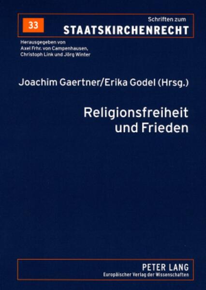 Mit dem Augsburger Religionsfrieden vom 25. September 1555 wurde im Heiligen Römischen Reich deutscher Nation eine erste konfessionelle rechtliche Koexistenzordnung geschaffen. Sie hat das Verhältnis von Staat und Kirche in der Folgezeit grundlegend verändert. Diese Ordnung ermöglichte eine Entwicklung, in der der Staat fortan nicht mehr als religiöse, sondern nur noch als politisch-weltliche Einheit verstanden wurde. Die Gewährung des Rechts auf Auswanderung (ius emigrandi) an die andersgläubigen Untertanen war ein erster, wenn auch bescheidener Schritt auf dem Weg zur heutigen Anerkennung des Grundrechts auf Religionsfreiheit. Der Tagungsband dokumentiert ein Symposion, das am 22. September 2005 in der Französischen Friedrichstadtkirche in Berlin stattfand. Seine Zielsetzung war nicht nur, die historische Bedeutung dieses für die innere Ordnung des Heiligen Römischen Reiches zentralen Reichsabschieds in Erinnerung zu rufen. Man ging vor allem der Frage nach, welche Bedeutung einige der damals getroffenen Regelungen bis in unsere Gegenwart haben. Dabei wurde eine Brücke vom Jahre 1555 zum Vertrag über eine Verfassung für Europa aus dem Jahre 2004 geschlagen.