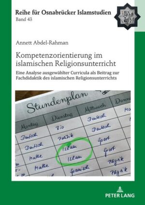 Islamischer Religionsunterricht ist ein junges Fach. Religiöses Wissen allein reicht nicht aus, um sich als religiöser Mensch im Leben orientieren und erfolgreich handeln zu können. Welche Kompetenzen müssen sich muslimische Schülerinnen und Schüler also aneignen, um religiöses Wissen lebendig werden zu lassen? In ausgewählten Curricula des Faches wird daher das Verständnis von Kompetenzorientierung und religiöser Bildung untersucht, eingebettet in Entwicklungen und Rahmenbedingungen des islamischen Religionsunterrichts und Diskussionen um die Kompetenzorientierung in der christlichen Religionspädagogik. Die Ergebnisse dieser Arbeit geben einen Einblick in das Verständnis islamisch-religiöser Bildung in der Schule und erhellen Stärken und Schwächen des Instruments der Kompetenzorientierung.