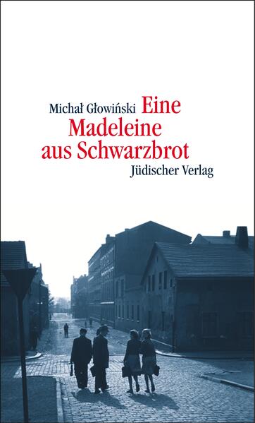 Je länger der Trauerzug für Stalin durch die Straßen Warschaus marschiert, desto heiterer wird die Stimmung jener, die daran teilnehmen müssen - die Hoffnung auf Befreiung nach dem Tod des Diktators bricht sich Bahn. Mit oft hintergründiger Ironie führt Michal G?owi?skis Zyklus von Erzählungen eindringlich die Atmosphäre im Nachkriegspolen vor Augen - jene Jahre der staatlichen Repression, in denen auch der Antisemitismus im neuen kommunistischen Gewand wiederersteht. G?owi?skis Reise durch die Erinnerung führt auch in die Zeit der Shoah zurück, die der bekannte polnische Literaturwissenschaftler als Kind und Jugendlicher im Warschauer Ghetto und dann in verschiedenen Verstecken überlebte. Im Mittelpunkt aber steht die Welt der Volksrepublik Polen nach 1945. Knappe, erhellende Momentaufnahmen machen die menschlichen Tiefendimensionen einer von vielen Traumata gezeichneten Gesellschaft einsichtig, die G?owi?ski als Schüler und Student erlebte und nun erzählend in Erinnerung ruft - eine Zeit des kollektiv verordneten Verdrängens wird vergegenwärtigt, in der schon das Wahrhaben von zerstörerischen Auswirkungen der »großen Geschichte« auf die Lebensgeschichten einzelner ein Zeugnis des Widerstehens war.